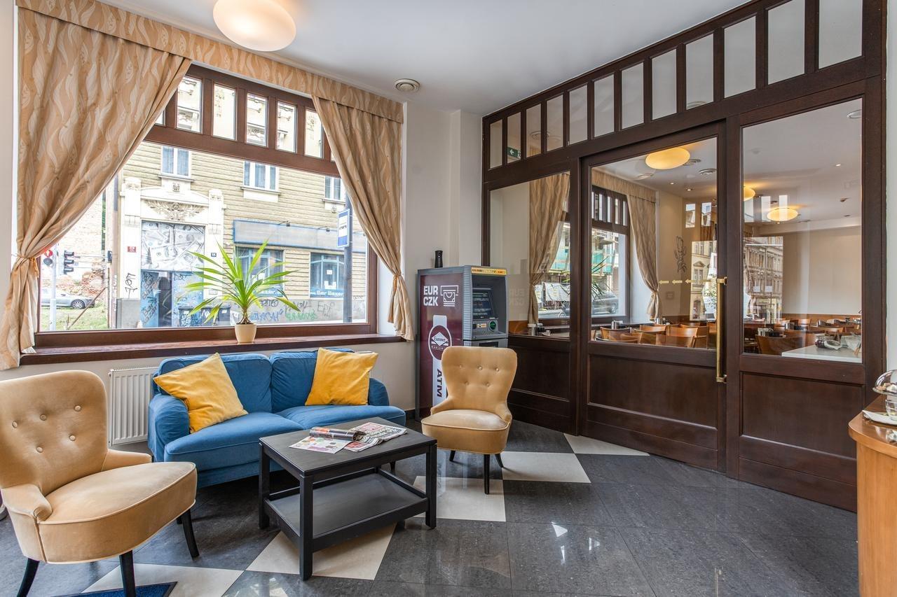 Hotel Gloria Prague Exterior photo
